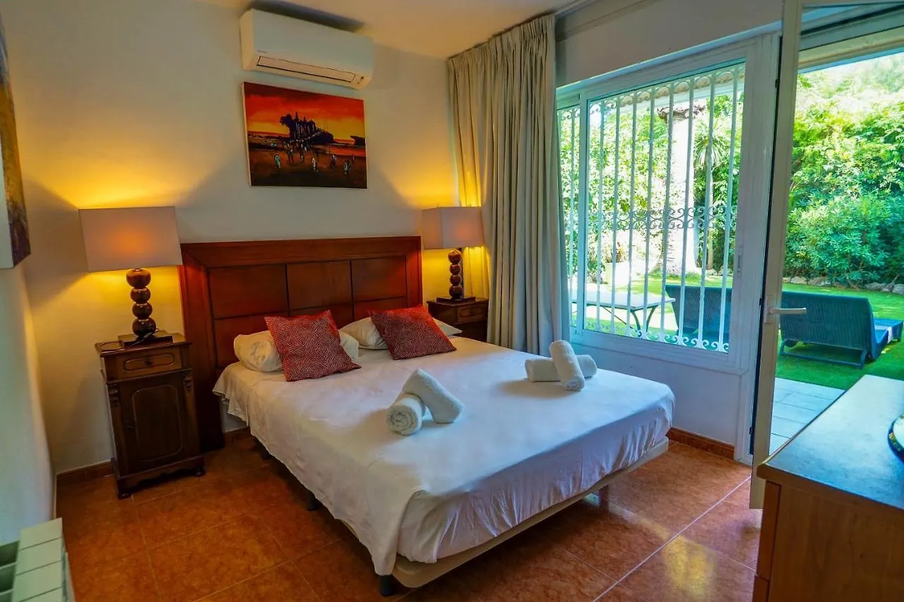 Beach Apartment Garden Vinyet By Hello Homes Sitges Španělsko