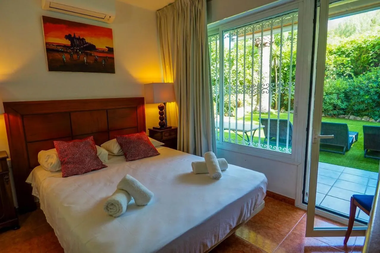 Beach Apartment Garden Vinyet By Hello Homes Sitges Španělsko