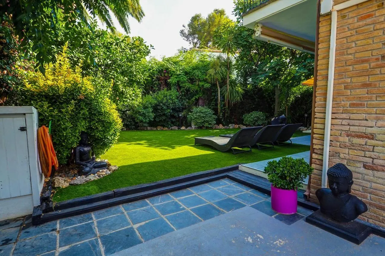 Beach Apartment Garden Vinyet By Hello Homes Sitges